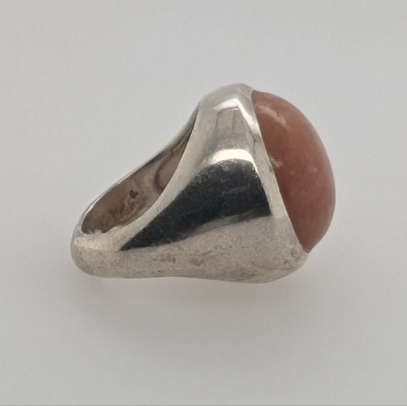 Sterling Silver Ring w/ Round Carnelian Stone - Picture 8 of 11